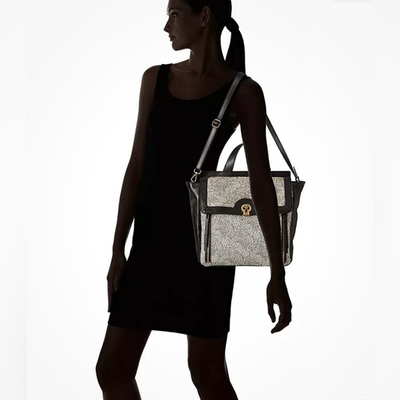 ❤️ Fossil Amelia White Cheetah Black Leather Backpack Shoulder Bag ZB7856504 FS - Picture 2 of 14